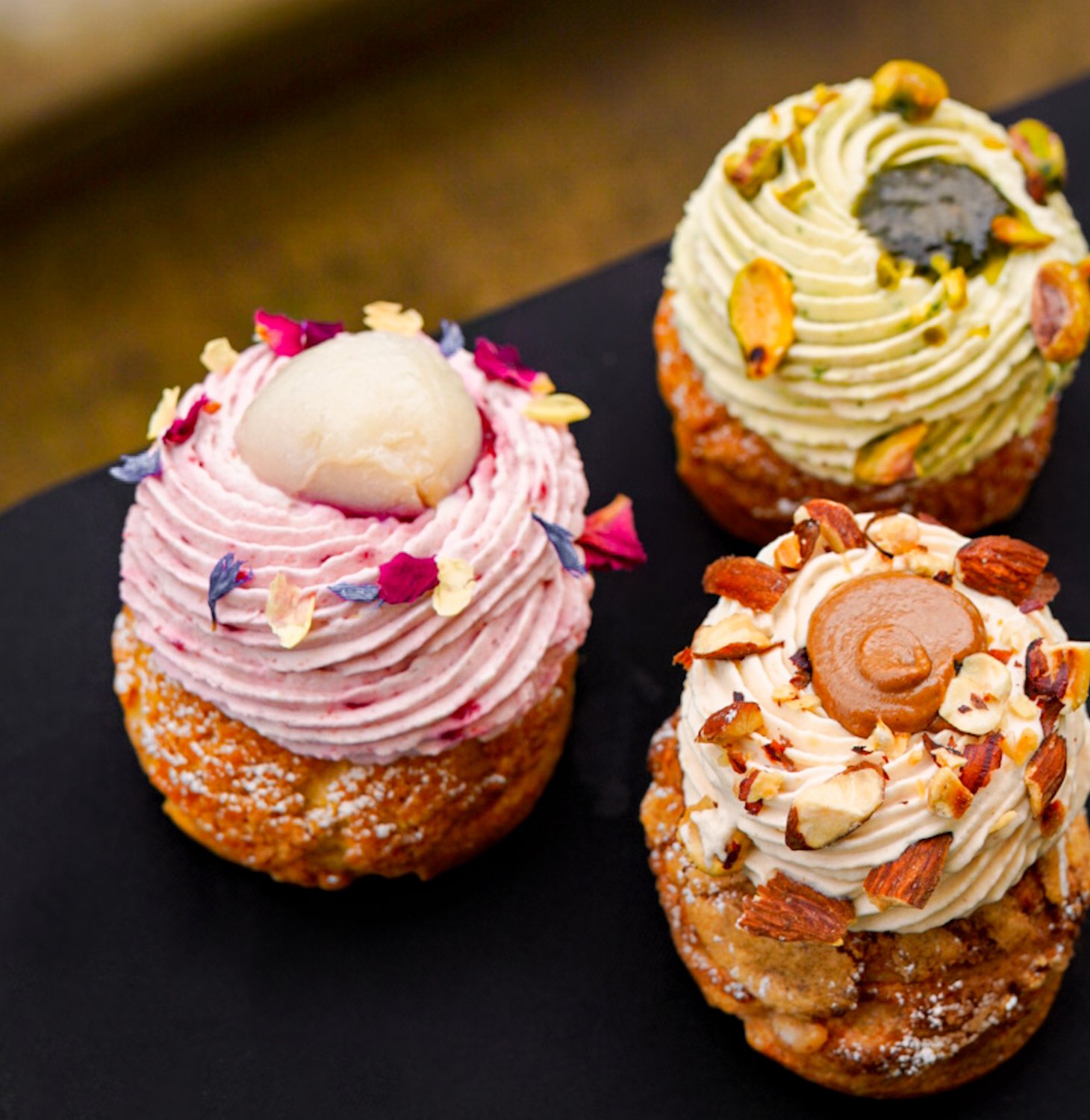 Petits gâteaux et choux garnis de Sophie